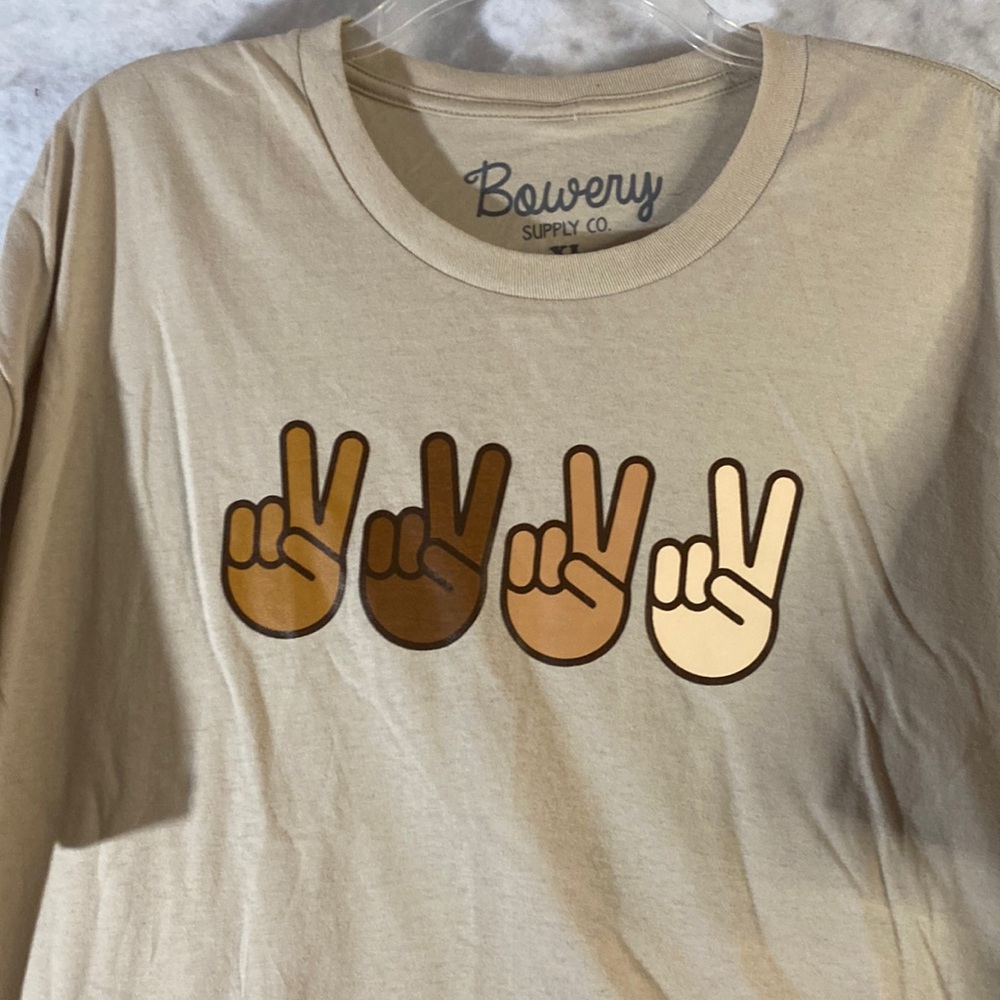 Bowery Supply Co Tan Graphic Short Sleeve Peace Sign Tee - Picture 5 of 8